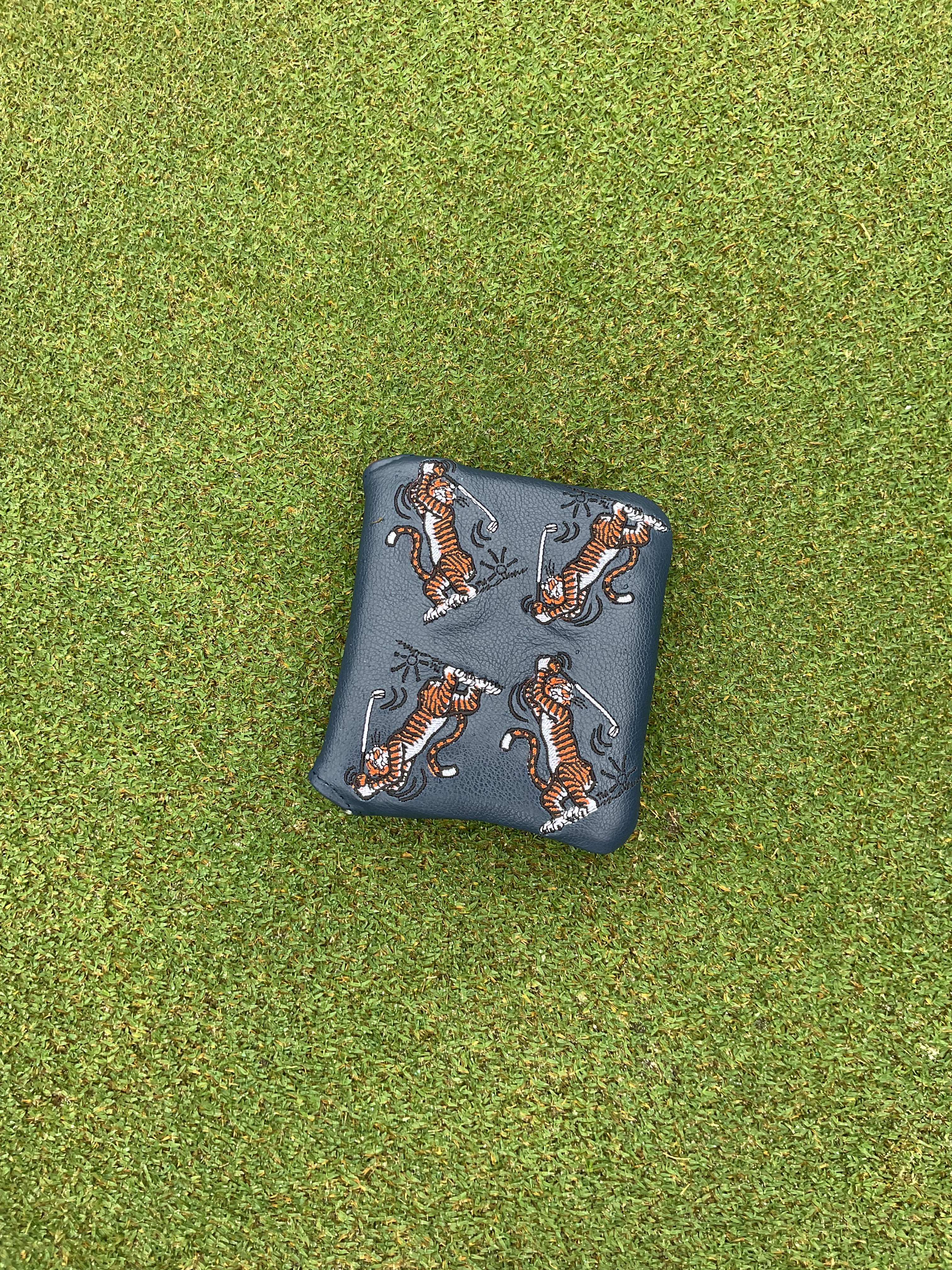 Winston Swingin Aubie Dancing Putter Headcover