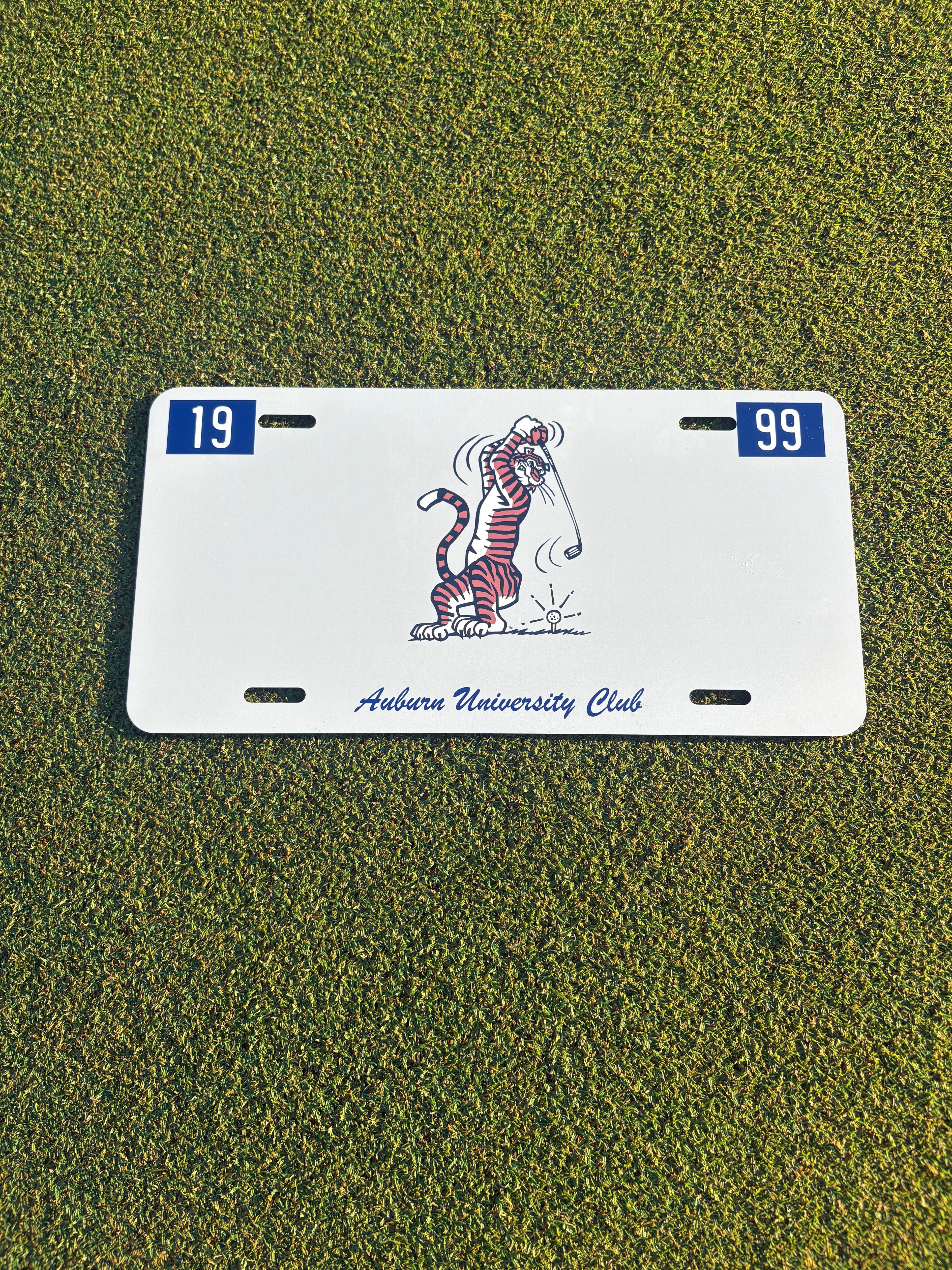 Winston Collection Swingin’ Aubie License Plate